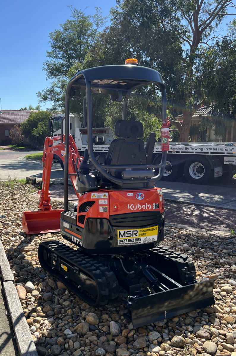 MSR EQUIPMENT HIRE | u17.3 04